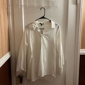 Womens White Button down Dress Shirt Size Medium. *New with Tags* Express